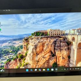 Microsoft Surface Pro 7 本体