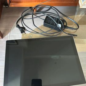 【美品】Surface Pro7 i5/8GB/128GB