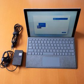 Surface Pro 7 i5/8GB/128GBバッテリー90%+キーボード