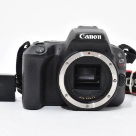 ★外観美品★ キヤノン CANON EOS KISS X9 ボディ