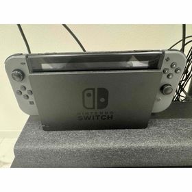 ニンテンドースイッチ(Nintendo Switch)のNintendo Switch グレー、ｺﾝﾄﾛｰﾗｰ3個付(家庭用ゲーム機本体)
