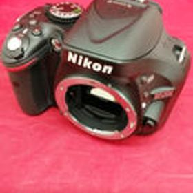 デジタル一眼レフ D5200ダブルズームキット NIKON
