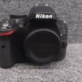 デジタル一眼レフカメラ D5200 NIKON