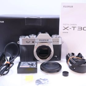【極美品】FUJIFILM X-T30 ボディ シルバー X-T30-S ミラーレス一眼カメラ
