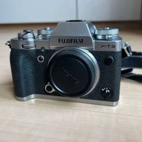 【良品】FUJIFILM X-T3 ボディ（シャッター回数1000回）