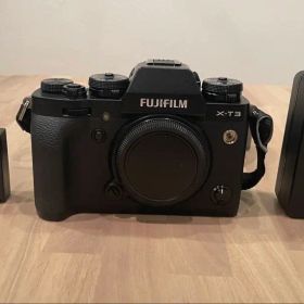 【美品】Fujifilm X-T3 本体 バッテリー&ストライプ付き