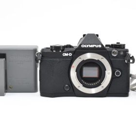 OLYMPUS OM-D E-M5 Mark II マーク 2