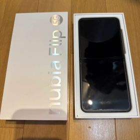 nubia flip 5G 折りたたみスマホ