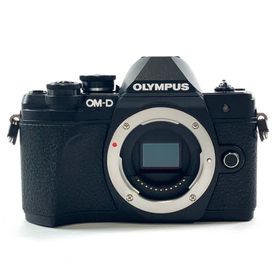 オリンパス OM-D E-M10 Mark III ボディ ブラック 中古(ミラーレス一眼)