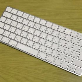 Apple Magic Keyboard A1644 Q2