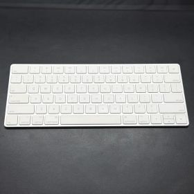 Apple Magic Keyboard US配列 ホワイト Lightning