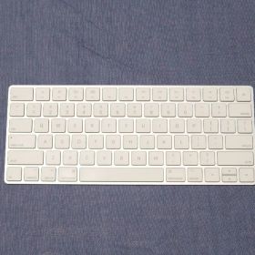 Apple Magic Keyboard ホワイト 本体