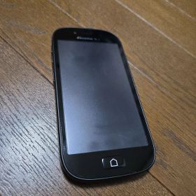 ドコモ らくらくスマートフォン3(F-06F) ブラック SIMロックあり