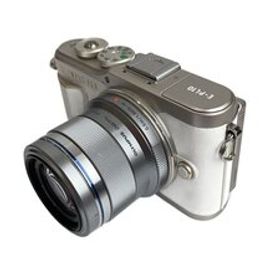 OM SYSTEM(OLYMPUS)◆デジタル一眼カメラ OLYMPUS PEN E-PL10 EZダブルズームキット [ホワイト]//