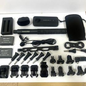 Insta360 ONE X2 本体 付属品多数
