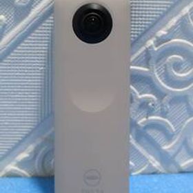 A4218 & RICOH THETA SC 360度カメラ 動作品 レンズ傷あり USB充電対応 中古 動作良好 本体のみ