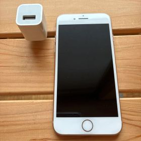 ［美品］iPhone8 アップル純正USB電源アダプタ