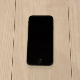 Apple iPhone 8 ブラック 本体