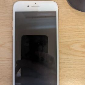 Apple iPhone 8 ゴールド 本体