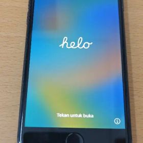 iPhone 8 ブラック iFaceケース付き