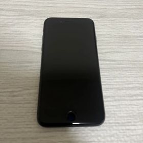 iPhone 8 64GB 最大データ78%