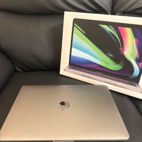 Apple MacBook Pro M2チップ メモリ16GB
