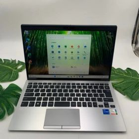 VAIO Pro PG 12世代Core i5 8GB SSD256GB