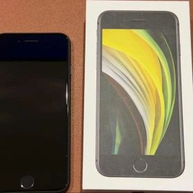 iPhone SE第二世代 64GB ブラックSIMフリー ネットワーク制限なし