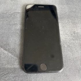iPhone SE 第二世代 ブラック 背面ひび割れあり SIMフリー