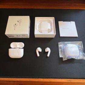AirPods 4 アクティブノイズキャンセルモデル