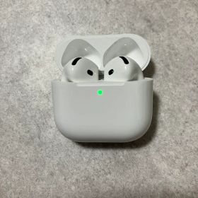 値下げ AirPods4 本体 ノイズキャンセリング搭載 2年保証付き 2回使用