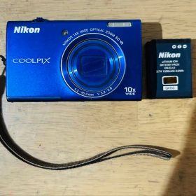 お値下げ【Nikon】COOLPIX S6200 青 10倍光学ズーム デジカメ