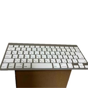 アップル(Apple)のAppleアップル 純正Magic keyboard 動作確認済み 電池付属(PC周辺機器)