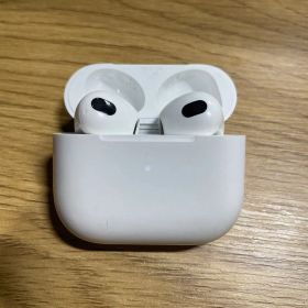 Apple Airpods 第3世代