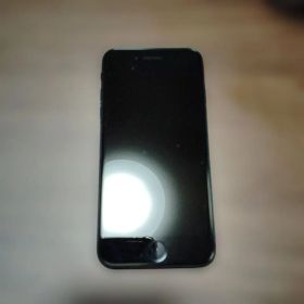 iPhone SE 第3世代 (SE3) バッテリー84% SIMフリー