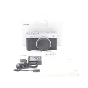 フジフイルム(富士フイルム)のショット数162 FUJIFILM ミラーレス一眼 X-E5ボディ 二言語モデル(デジタル一眼)