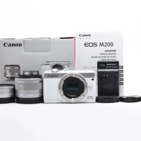 【返品保証】★美品★キヤノン Canon EOS M200 ダブルレンズキット ホワイト★ L0#7081