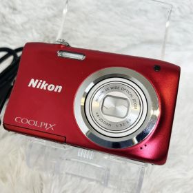 【動作確認済】Nikon COOLPIX A100 デジカメ レッド ニコン