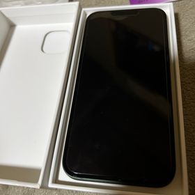 アップル(Apple)のApple iPhone13本体(スマートフォン本体)