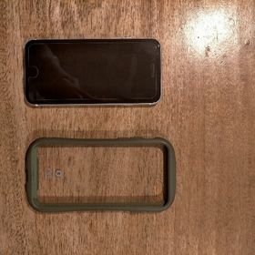 アイフォーン(iPhone)のiPhone se 第二世代 64GB iface付 ホワイト simフリー(スマートフォン本体)