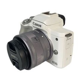 CANON◆デジタル一眼カメラ EOS Kiss M ダブルズームキット [ホワイト]