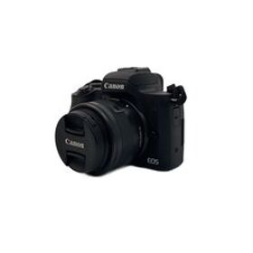 CANON◆デジタル一眼カメラ EOS Kiss M ダブルレンズキット [ブラック]