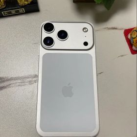 iPhone XR 新品 13,500円 | ネット最安値の価格比較 プライスランク