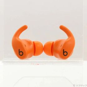 ソフマップ 〔中古品〕 Powerbeats Fit ME2M4PA／A スパークオレンジ【377】