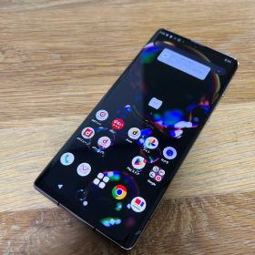 13707 AQUOS R6