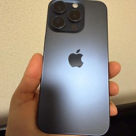 Apple iPhone 15 Pro 本体