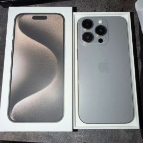 iPhone15pro 256GB SIMフリー