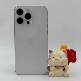 iPhone 15 Pro Max 256g美品容量90%+ 白