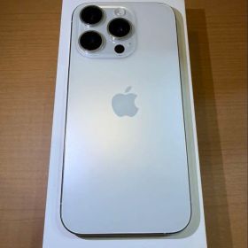 【美品・バッテリー100%】iPhone15 Pro 512GB SIMフリー
