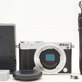 ☆極上美品☆ ニコン Nikon 1 J5 ボディ Shot数 僅か 2,500枚前後！ ♯25072302